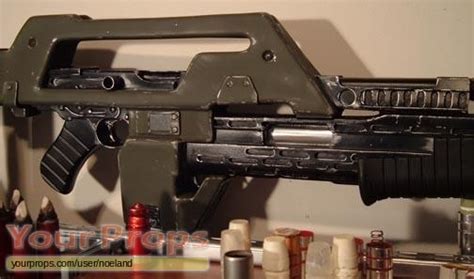 Aliens Aliens Pulse Rifle replica prop weapon