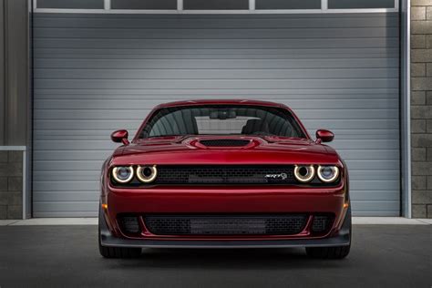 2018 Dodge Challenger SRT Hellcat Widebody: One Fat Cat