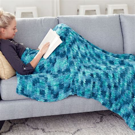 Free Beginner Bernat Alize EZ Afghan Craft Pattern | Yarnspirations | Chunky knit blanket diy ...