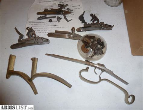 ARMSLIST - For Sale: MUZZLELOADER RIFLE PARTS; L&R FLINTLOCK LOCKS, SILER CAPLOCK, MISC.