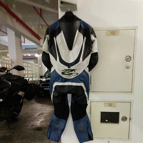 Motorcycle Race Suit, Car Accessories on Carousell