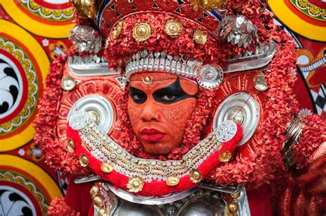 Theyyam Artist_DSC_8889 - If you are in India by Jan to March, you can ...