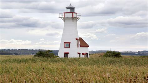 Road Trip to See Prince Edward Island Lighthouses - Pursuits with ...