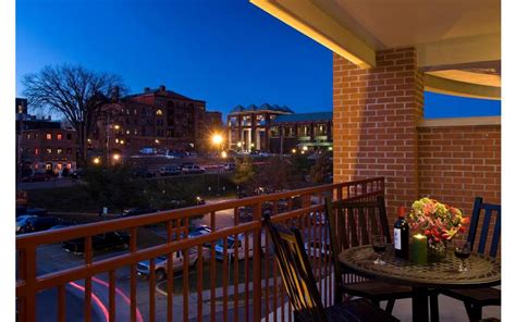 Hampton Inn & Suites Saratoga Springs Downtown Reviews & Info