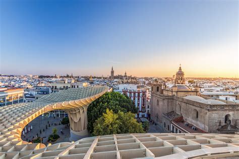 Seville Rooftop Walking Tour - Tourist Journey