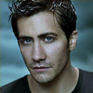 Jake Gyllenhaal will play 'The Prince of Persia' - FilmoFilia