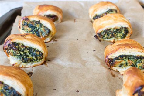 Spinach and Cheese Vegetarian Sausage Rolls with The Laughing Cow - All ...