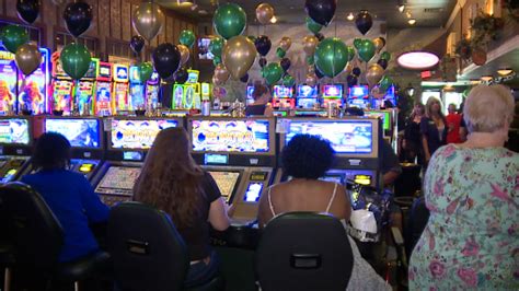 Emerald Island Casino celebrates 20 years in Downtown Henderson