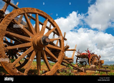 Wheel cart on farmland, Shan State, Myanmar Stock Photo - Alamy