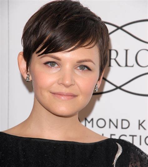 52 Stunning Short Hairstyles For Round Faces To Try In 2024