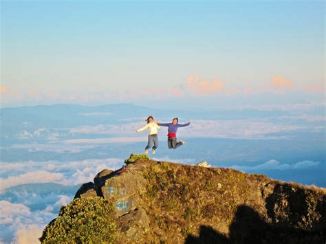 Volcan Baru Sunrise Hike | Volcan baru, National parks, Central america