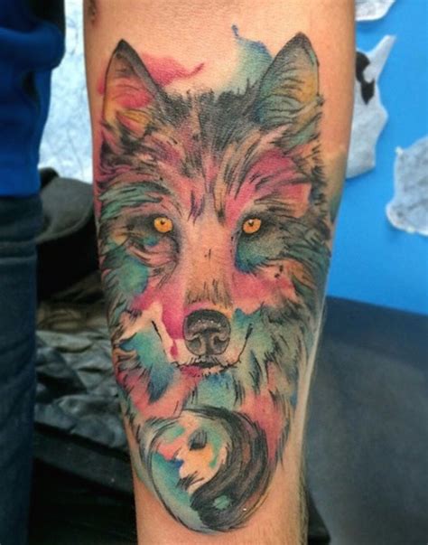 Watercolor Wolf Tattoo Ideas - Flawssy