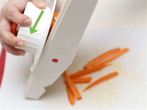 3 Ways to Julienne Carrots - wikiHow