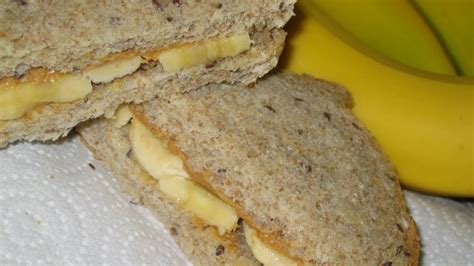 Peanut Butter and Banana Sandwich Recipe - Food.com