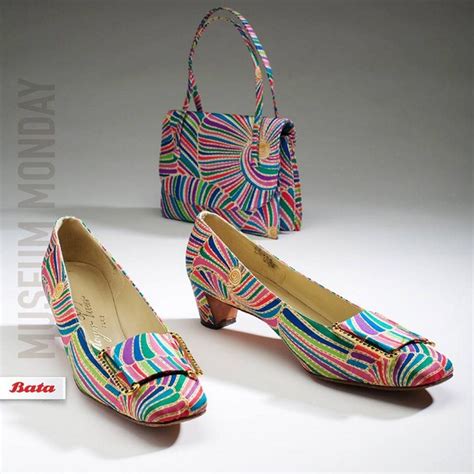 Bata Winter Shoes 2013-2014 For Women