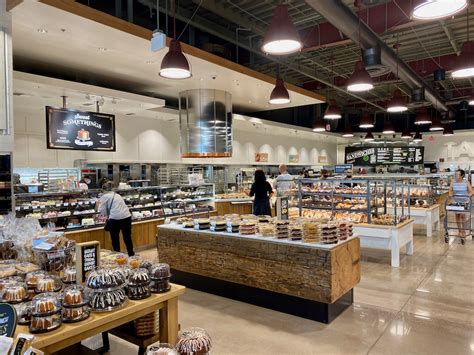 Siteline | Inside the Impressive New Bristol Farms Supermarket