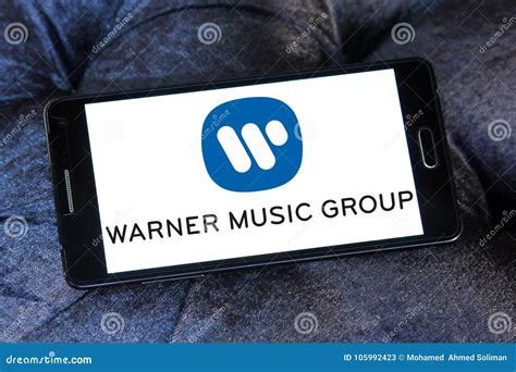 Warner Music Group logo editorial stock photo. Image of logo - 105992423