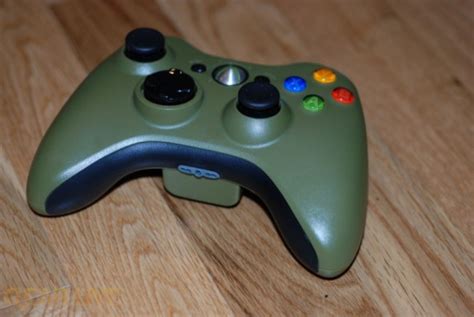 Halo 3 Xbox 360 Controller - Xbox 360 Halo 3 Special Edition Unboxing | Image Gallery | Gear Live