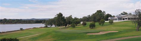 Wagga Wagga Country Club - Golf Property