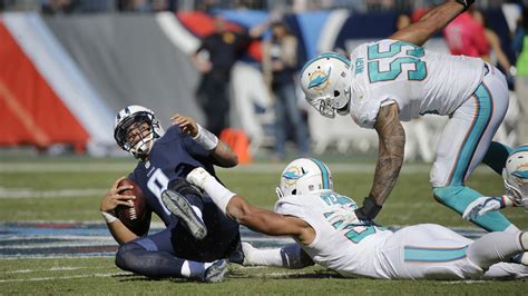 Tennessee Titans: Marcua Mariota has MCL sprain - Sports Illustrated