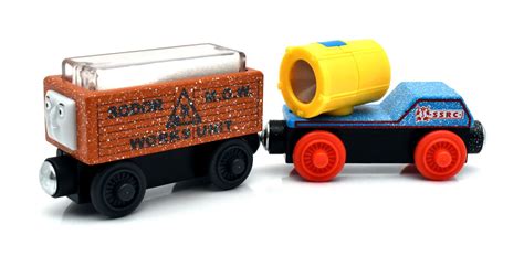 Dustin Comes in First Accessory Pack | Thomas Wooden Railway Wiki | Fandom