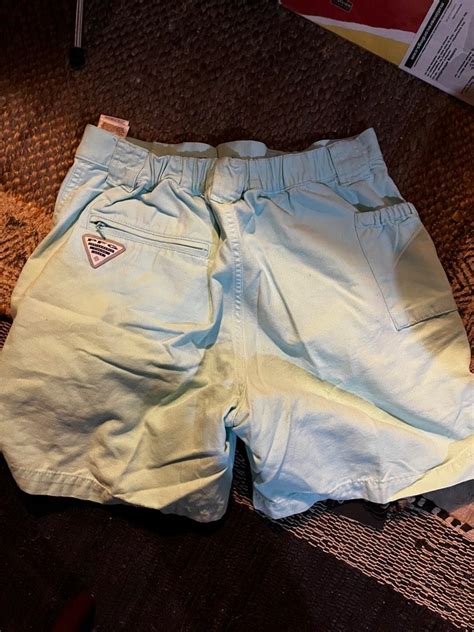 Columbia PFG, Men's Fashion, Bottoms, Shorts on Carousell