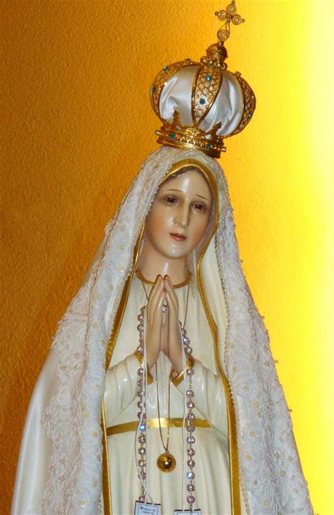 File:Our Lady of Fátima.jpg - Wikipedia, the free encyclopedia