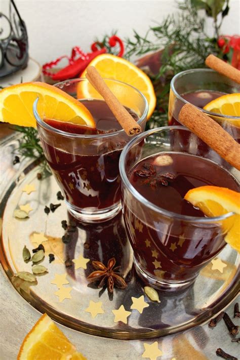 German Mulled Wine: Gluhwein • Happy Kitchen.Rocks