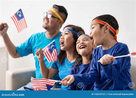 Excited Malaysian Sport Fans Supporter Stock Image - Image of flag, soccer: 155270137