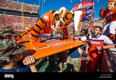 Clemson University mascot The Tiger during football weekend at Memorial ...