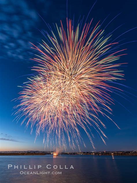 Photographing Sea World Fireworks over Mission Bay, San Diego – Natural History Photography Blog