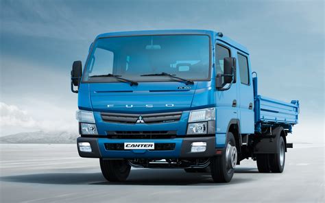 Mitsubishi Fuso Canter image #14