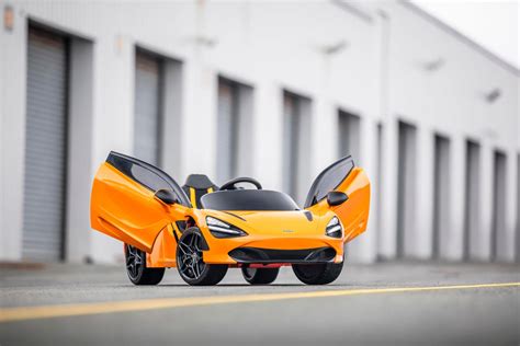 McLaren 720S Ride-On has its own infotainment system - CNET