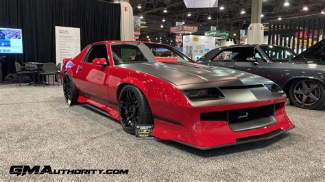 Greening Auto Debuts Custom 1985 Chevy Camaro IROC-Z at SEMA