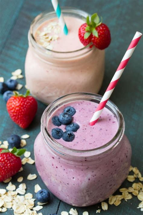 Best 15 Healthy Breakfast Smoothies – Easy Recipes To Make at Home