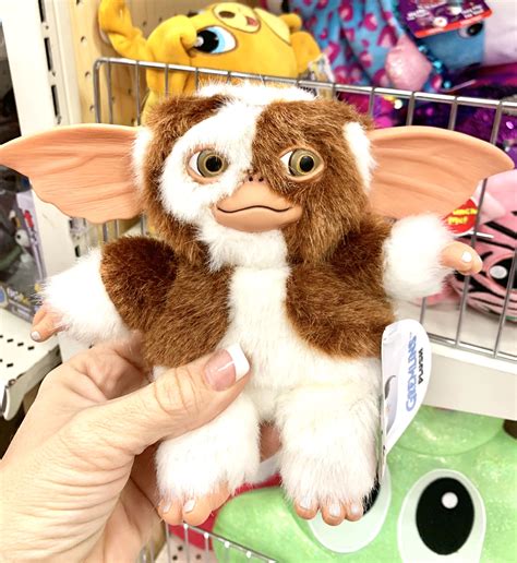 Gremlins 6" Plush - Gizmo - Neca - Walmart.com | Toys for boys, Gremlins, Plush