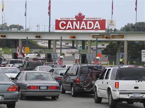 Why the U.S./Canada border is the most bizarre border in the world ...