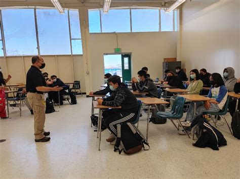 Airline Maintenance Pros Inspire Westmoor H.S. Students | San Francisco, CA Patch