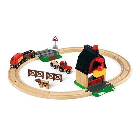 Brio Farm Railway Train Set | Trains and Train Sets