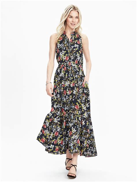 Banana Republic Floral Maxi Dress | Stitch Fix Inspiration | Pinterest | Floral maxi dress ...