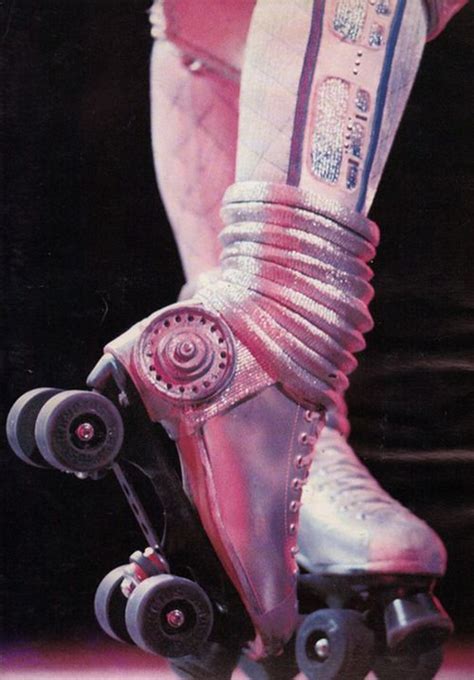 363 best Bounce * Skate Roll images on Pinterest | Roller skating, Roller derby and Rollers