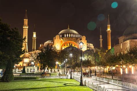 Ayasofya Museum & X28;Hagia Sophia& X29; in Istanbul Stock Photo ...