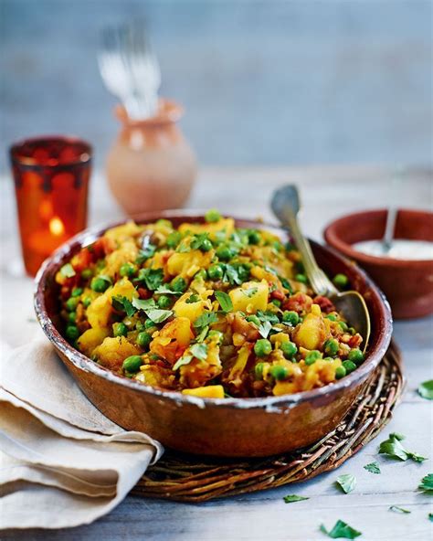 Spiced potatoes and peas | Recipe | Curry recipes, Curry recipes vegetarian, Pea recipes