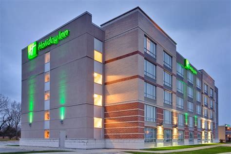 Holiday Inn Sarnia Hotel & Conf Center - UPDATED 2019 Prices, Reviews ...