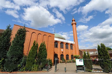 Central Mosque, Luton | One I meant to pop in here a few mon… | Flickr