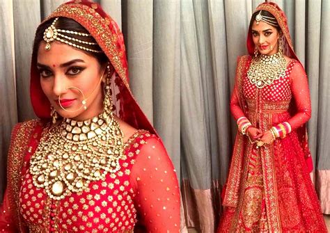What a beautiful bride, ofcourse wearing Sabyasachi. Get advice on the right kind of styling for ...