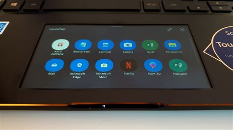 Asus Zenbook Pro 15, la recensione del notebook lo schermo al posto del trackpad - Wired