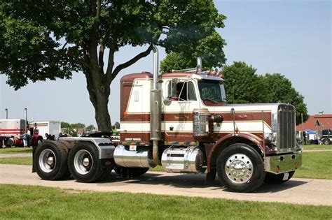 597 best images about Peterbilt 359 on Pinterest | Semi trucks ...