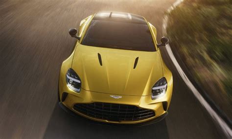 2025 Aston Martin Vantage Unveiled: Gets Upgraded 656 BHP V8, Revised ...