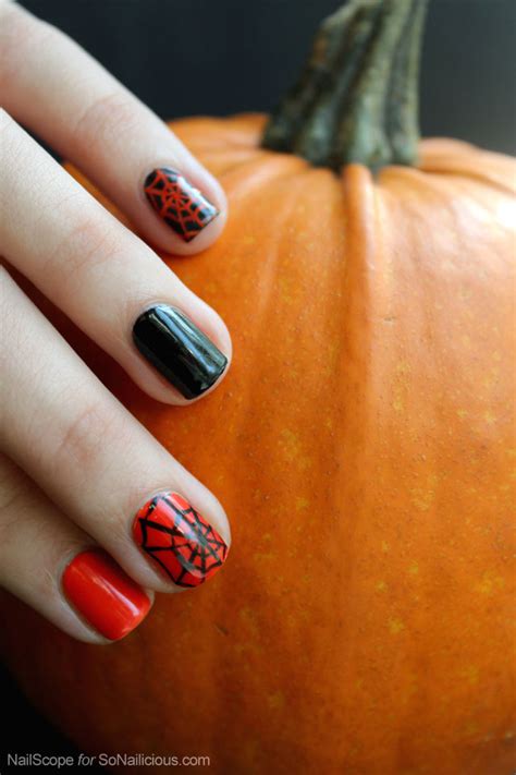 Tutorial: Halloween Spider Web Nail Art